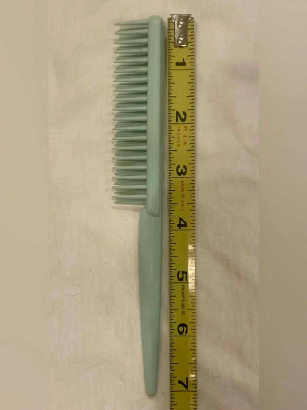 Vintage Estée Lauder Light Green Hair Teasing comb